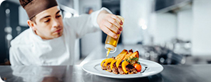 chef preparing an entre dish